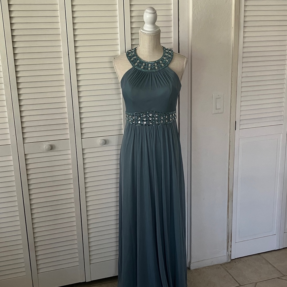 One By Eight teal dress size 6 halter neckline jewel beaded and waistband‎